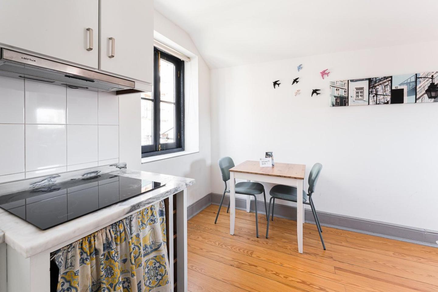 Guestready - Modern Comfort In Downtown 포르투 외부 사진